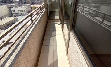 Dpto. 2 Dorm / 2 Baños / Calle Eleuterio Ramírez, Santiago centro.-