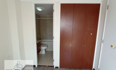 Dpto. 2 Dorm / 2 Baños / Calle Eleuterio Ramírez, Santiago centro.-