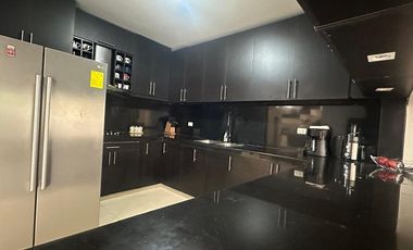 VENTA DE CASA EN LA CIUDAD DE SANTA ROSA