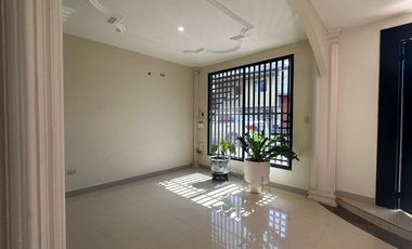 VENTA DE CASA EN LA CIUDAD DE SANTA ROSA