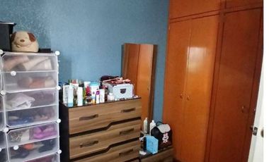 CASA EN DOS NIVELES EN VENTA