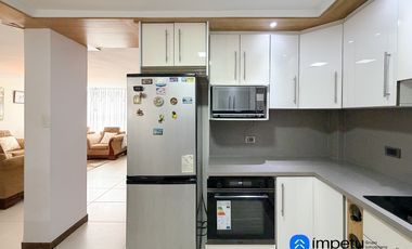 En venta casa ubicada junto a la universidad internacional del Ecuador sector Jipiro