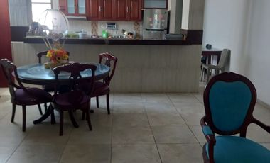 VENDO EXCELENTE CASA EN PRIMER PISO EN EL  NORTE CENTRO HISTORICO, CON AREA DE 182 mts ²