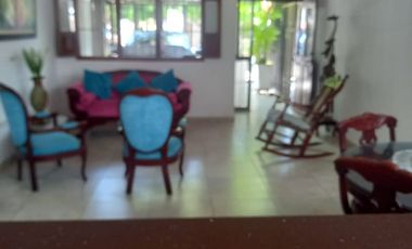 VENDO EXCELENTE CASA EN PRIMER PISO EN EL  NORTE CENTRO HISTORICO, CON AREA DE 182 mts ²