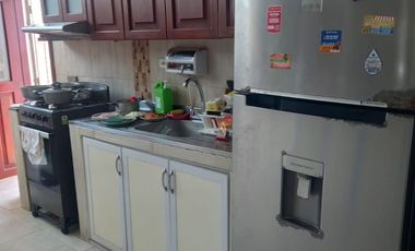 VENDO EXCELENTE CASA EN PRIMER PISO EN EL  NORTE CENTRO HISTORICO, CON AREA DE 182 mts ²