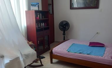 VENDO EXCELENTE CASA EN PRIMER PISO EN EL  NORTE CENTRO HISTORICO, CON AREA DE 182 mts ²