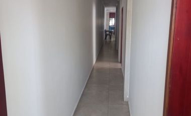 VENDO EXCELENTE CASA EN PRIMER PISO EN EL  NORTE CENTRO HISTORICO, CON AREA DE 182 mts ²