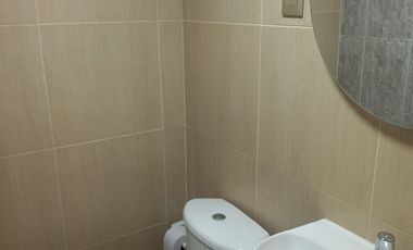 VENDO EXCELENTE CASA EN PRIMER PISO EN EL  NORTE CENTRO HISTORICO, CON AREA DE 182 mts ²