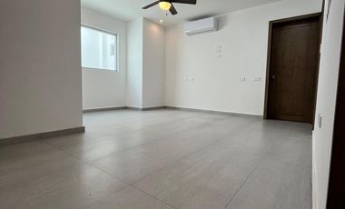 Casa en Renta en Fracc. Iltamarindo, Apodaca, Nuevo León