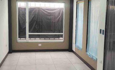 CASA DE VENTA POR ESTRENAR NORTE DE QUITO