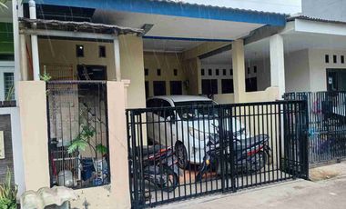 Dijual Rumah 2 Lantai di Mutiara Gading Timur, Bekasi Timur