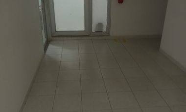 GRAN OPORTUNIDAD: CASA IDEAL PARA MONTAR UNA IPS, SERVICIOS MEDICOS.  UBICADA EN SECTOR  DE CLINICAS  AL NORTE DE LA CIUDAD CO N AREA DE 893 MTS