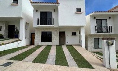 CASA EN CONDOMINIO EN VENTA
