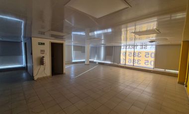 BODEGA DE ESQUINA FRENTE A LA GOBERNACION DEL ATLANTICO BARRANQUILLA