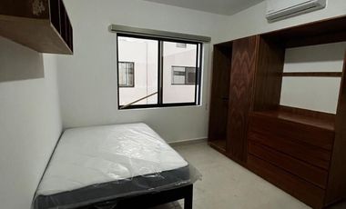 CASA EN VENTA EN PLAYA DEL CARMEN, RESIDENCIAL ALTARIA