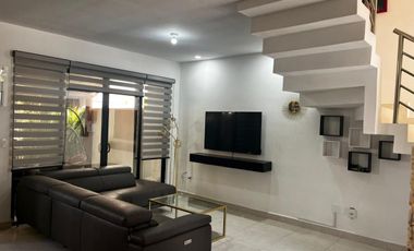CASA EN VENTA EN PLAYA DEL CARMEN, RESIDENCIAL ALTARIA