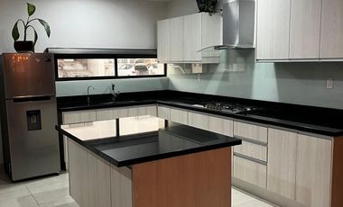 CASA EN VENTA EN PLAYA DEL CARMEN, RESIDENCIAL ALTARIA