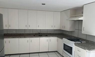 VENTA DE CASA A UNA CUADRAS DE CALZADA ZAVALETA, 5 MINUTOS DE RENTA A CHOLULA