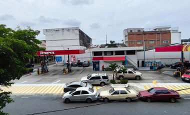 Venta de  departamento esquinero centro Sur de la ciudad