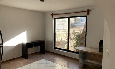 Casa en renta cerca de escuelas y centros comerciales en Juriquilla