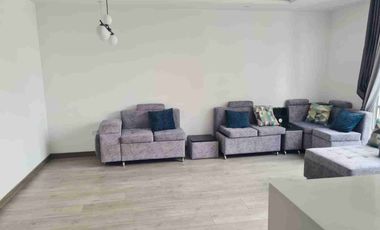 RENTA DEPARTAMENTO Totalmente amoblado con balcón vista amenities