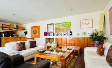Casa con jardín en privada a pasos de Coyoacán