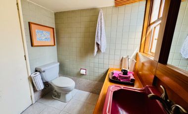 Casa con jardín en privada a pasos de Coyoacán