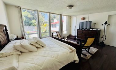 Casa con jardín en privada a pasos de Coyoacán