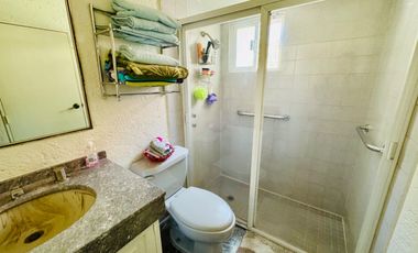 Casa con jardín en privada a pasos de Coyoacán