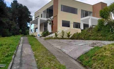 ARRIENDO CASA QUINTA CON LOTE CAMPESTRE