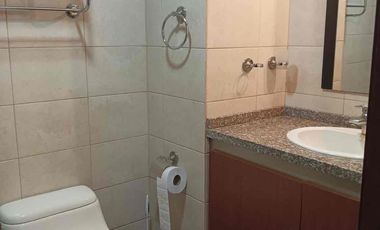 Departamento amoblado, en renta Portugal y 6 de Diciembre.