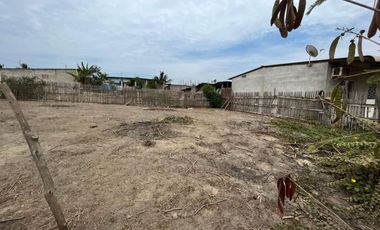 Venta de Terreno en Montecristi Zona Sur
