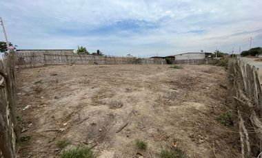 Venta de Terreno en Montecristi Zona Sur