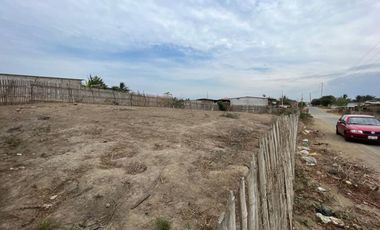 Venta de Terreno en Montecristi Zona Sur