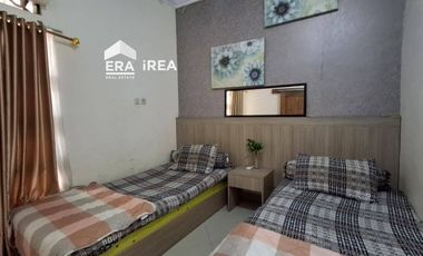 RUMAH 2 LANTAI DIJUAL DI JOGJA DEKAT KAMPUS STIPRAM DAN PASAR KOTAGEDE