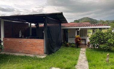CASA CAMPESTRE EN VENTA PALMIRA ZONA RURAL