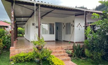 CASA CAMPESTRE EN VENTA PALMIRA ZONA RURAL
