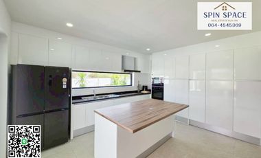 Modern Pool Villa Hua Hin For Rent/Sale soi 70 with big landscape