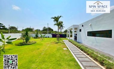 Modern Pool Villa Hua Hin For Rent/Sale soi 70 with big landscape