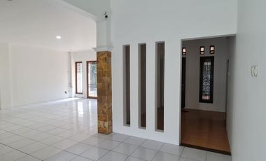 Dijual Cepat Rumah Siap Huni Lokasi Strategis Di Jatibening Bekasi