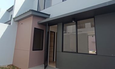 Disewakan Rumah di Cendana Prive Posisi Hoek