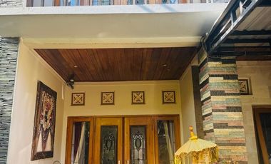 Jual Rumah Lantai 2 Di Jl Gunung Andakasa Penamparan Gatsu Barat Denpasar Bali. Dekat Ke Mitra 10, Buluh Indah, Cargo Permai, Kerobokan, Kuta Bali
