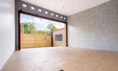 Rumah Modern 2Lantai 3kamar perlu renov dekat Kraton Solo, Danukusuman serengan Solo