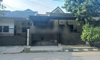 Termurah! Villa Mutiara Gading 2 Rumah Bekasi Pinggir Jalan Utama bisa Bangun Usaha, Harga Nego Sampai Deal!