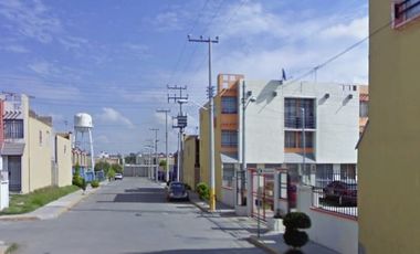 HEMOSA CASA EN JOYAS DE CUAUTITLÁN