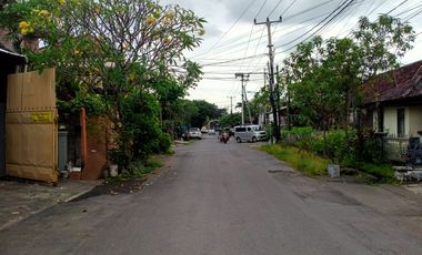Jual/sewa cepat Gudang 200 m2 siap huni, lokasi tengah kota di Gatsu Timur