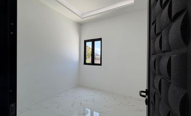 TURUN HARGA ! Rumah baru 2 lantai berlokasi di Denpasar Selatan