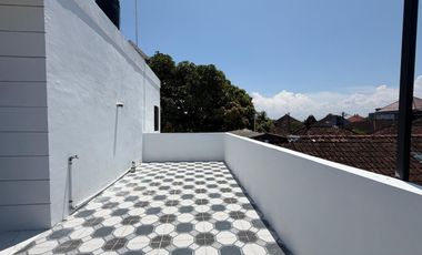 TURUN HARGA ! Rumah baru 2 lantai berlokasi di Denpasar Selatan