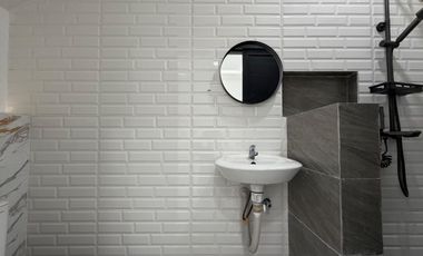 TURUN HARGA ! Rumah baru 2 lantai berlokasi di Denpasar Selatan