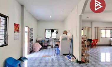 ขายบ้านเดี่ยว พร้อมโกดัง เนื้อที่ 200 ตารางวา บ้านโนนเดื่อ อ.ธวัชบุรี ร้อยเอ็ด
